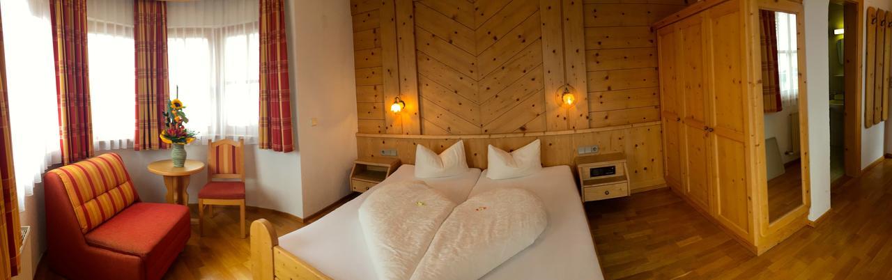 Hotel Garni Apart Elfriede Фісс Екстер'єр фото