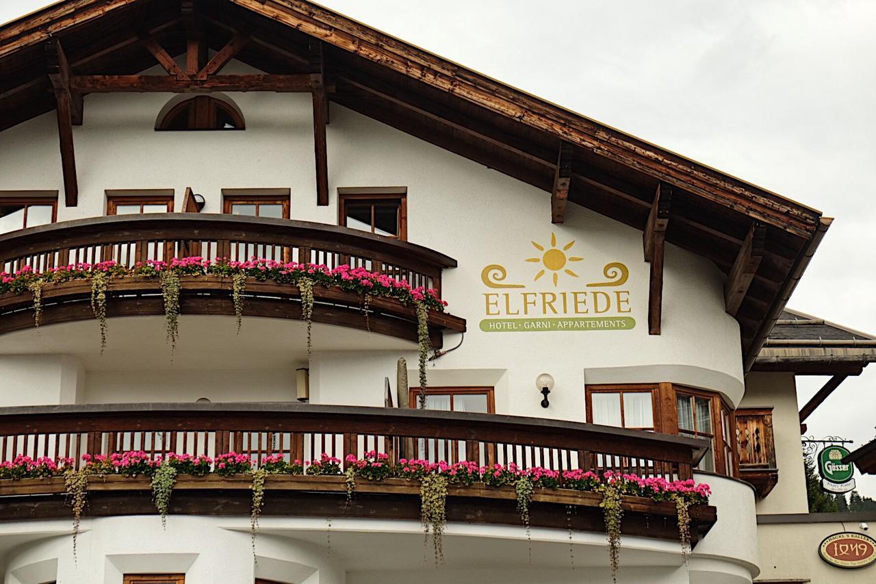 Hotel Garni Apart Elfriede Фісс Екстер'єр фото